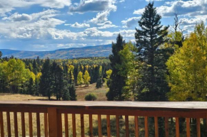 Circle B Mountain Home - Relax with Amazing Views